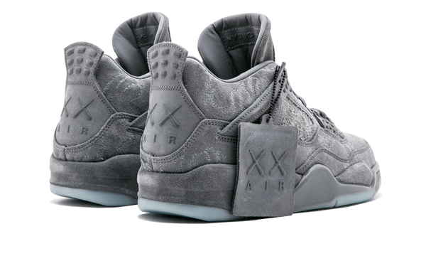 Jordan 4 x Kaws “Cool Grey”